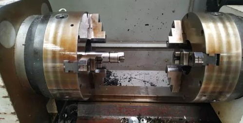 超高强度合金钢300M在飞机起落架制造中的深孔加工技术