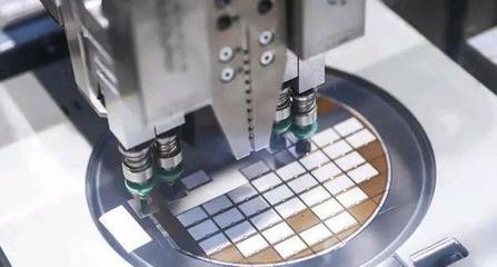 我国自主研发高端深孔加工设备，助力半导体行业实现“0到1”关键技术突破